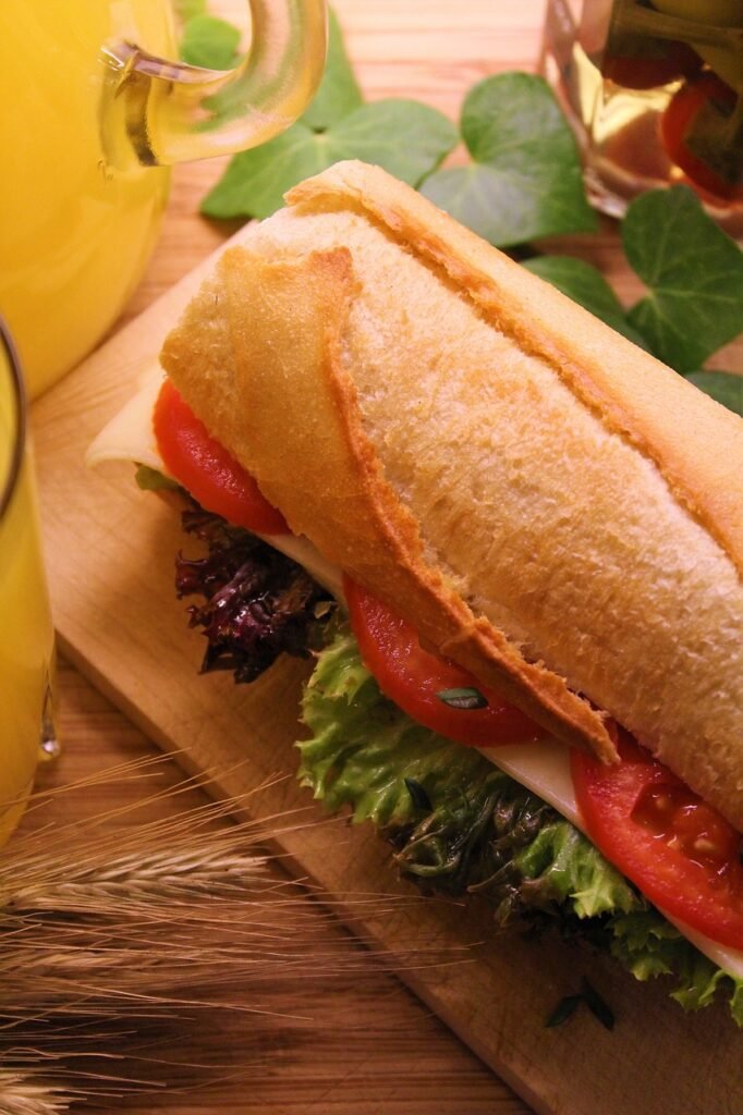bun, sandwich, enjoy the meal-2760504.jpg